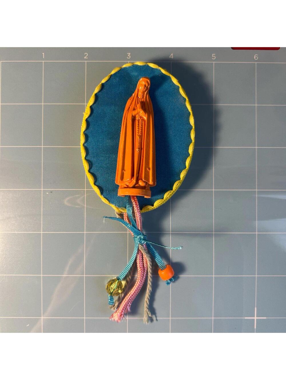 NWT handmade mini wall decoration of Our Lady of Fatima